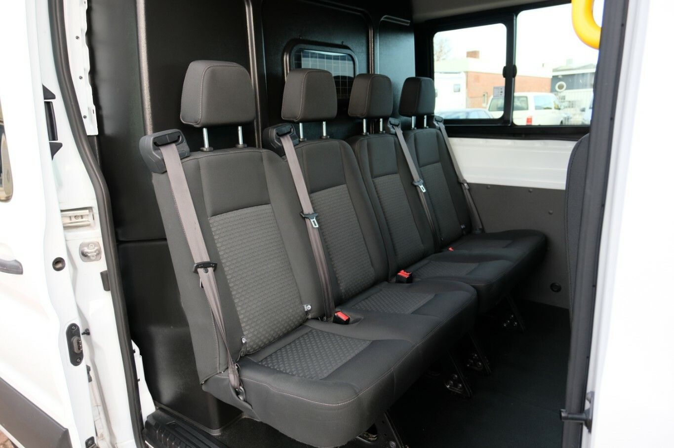 Transit Kasten 350 L3 DoKa Trend Spurassi 7-Sitz