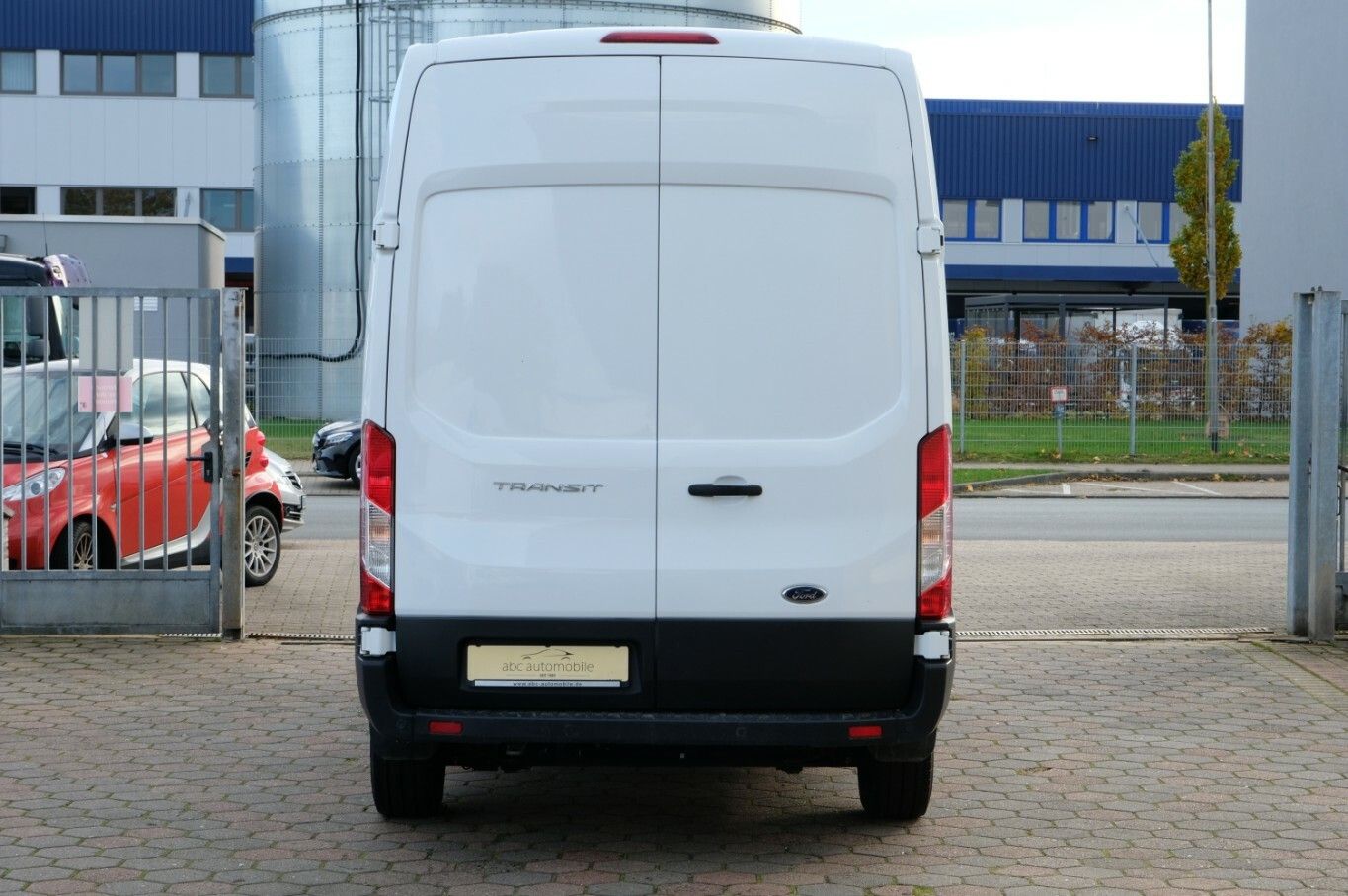 Transit Kasten 350 L3 DoKa Trend Spurassi 7-Sitz