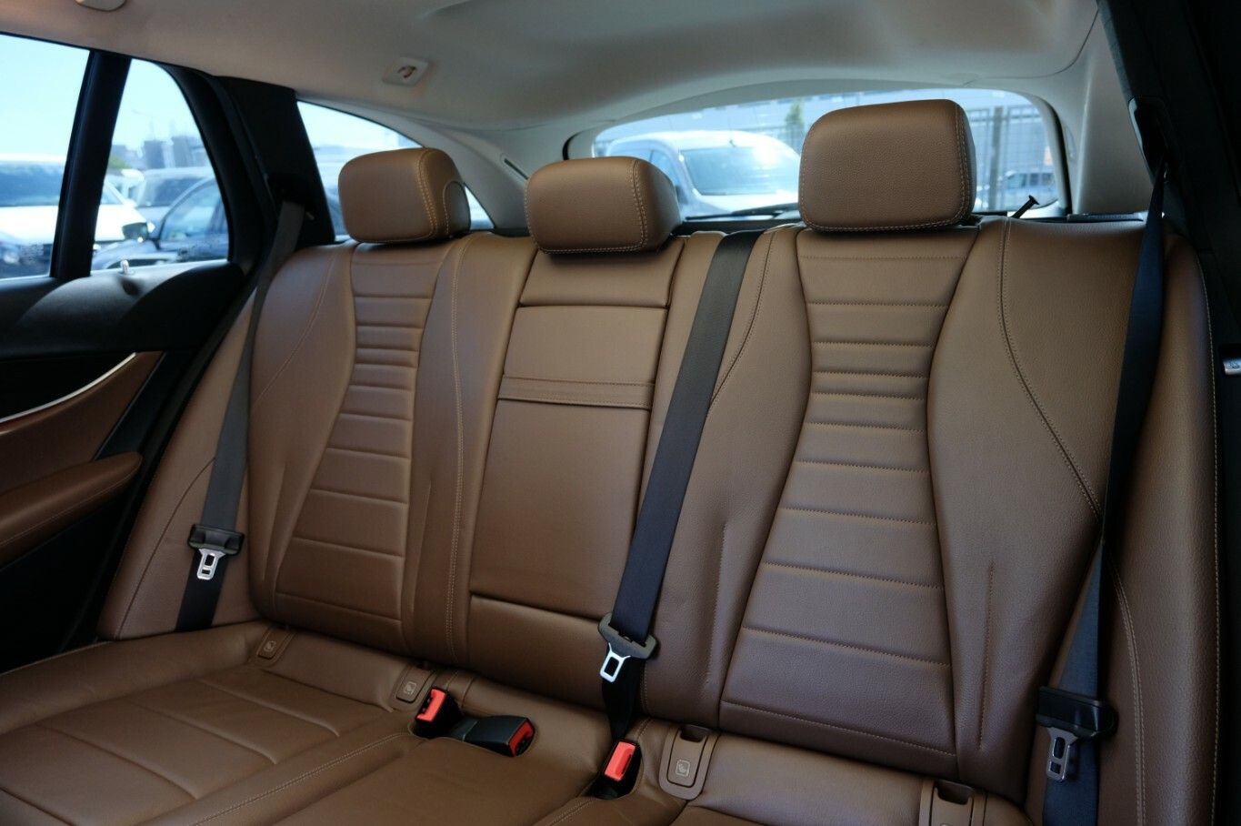 E 220 d 4Matic All-Terrain AHK LED Leder