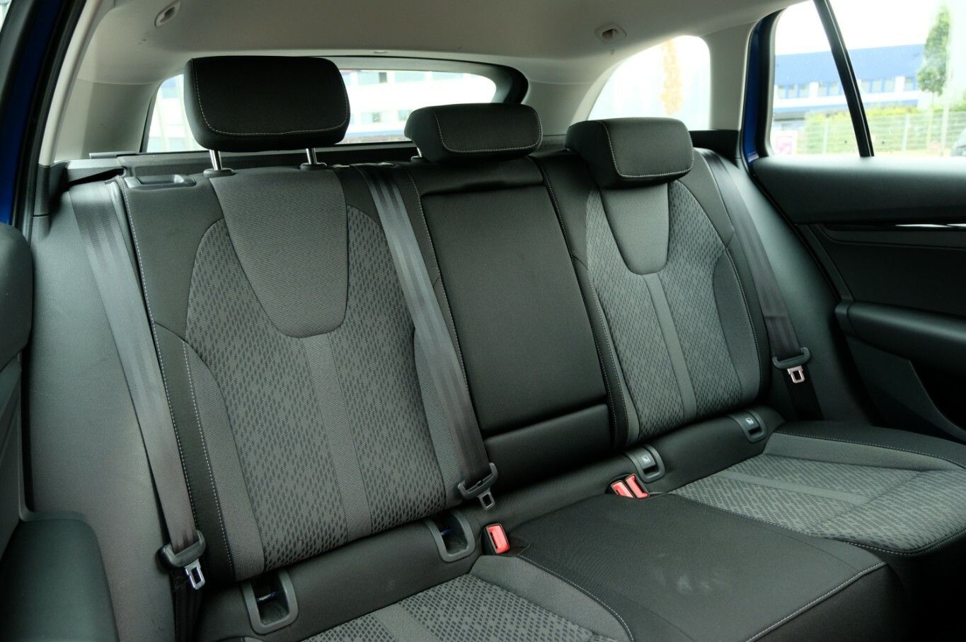 Octavia 2.0 TDi AHK LED ACC KESSY