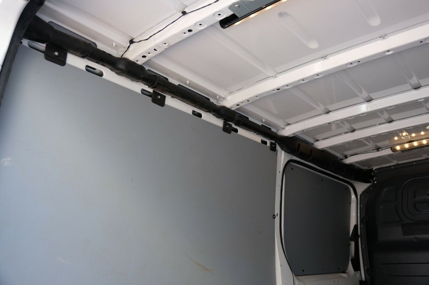 Sprinter Kasten 215 Kamera DAB 2x ST