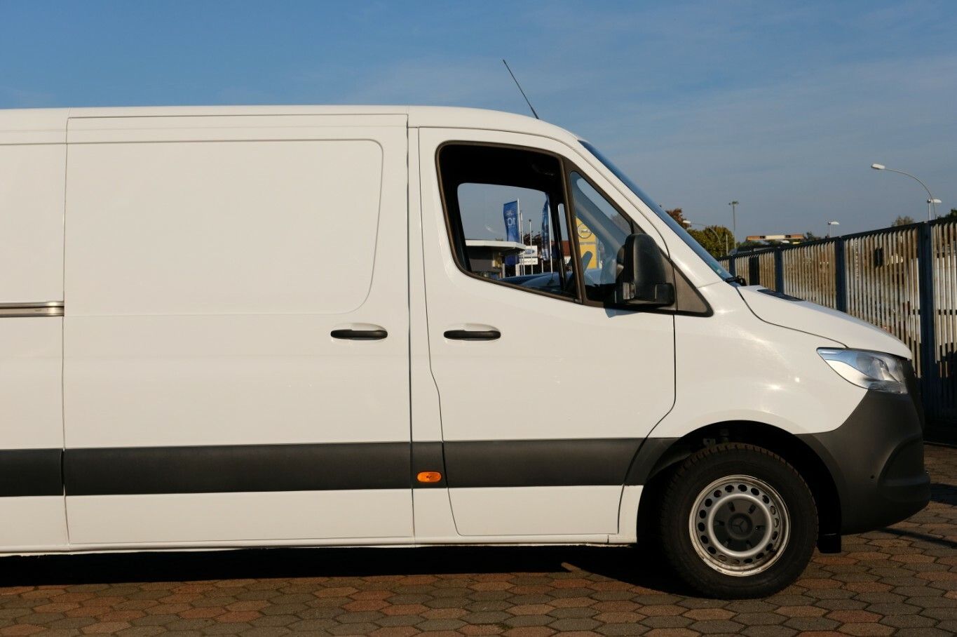 Sprinter Kasten 215 Kamera DAB 2x ST