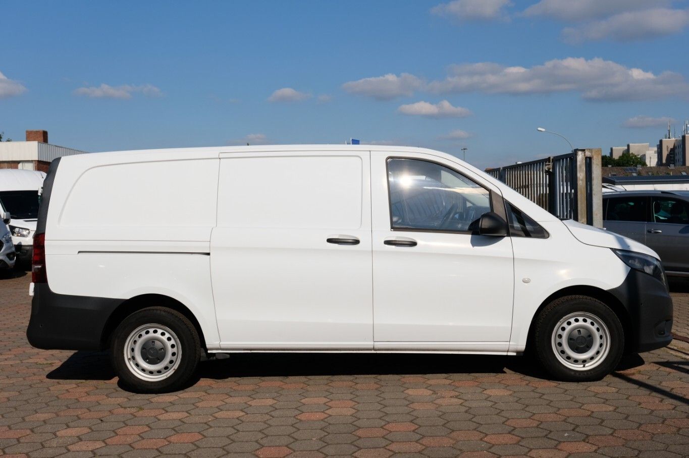Vito Kasten 114 CDI lang AHK