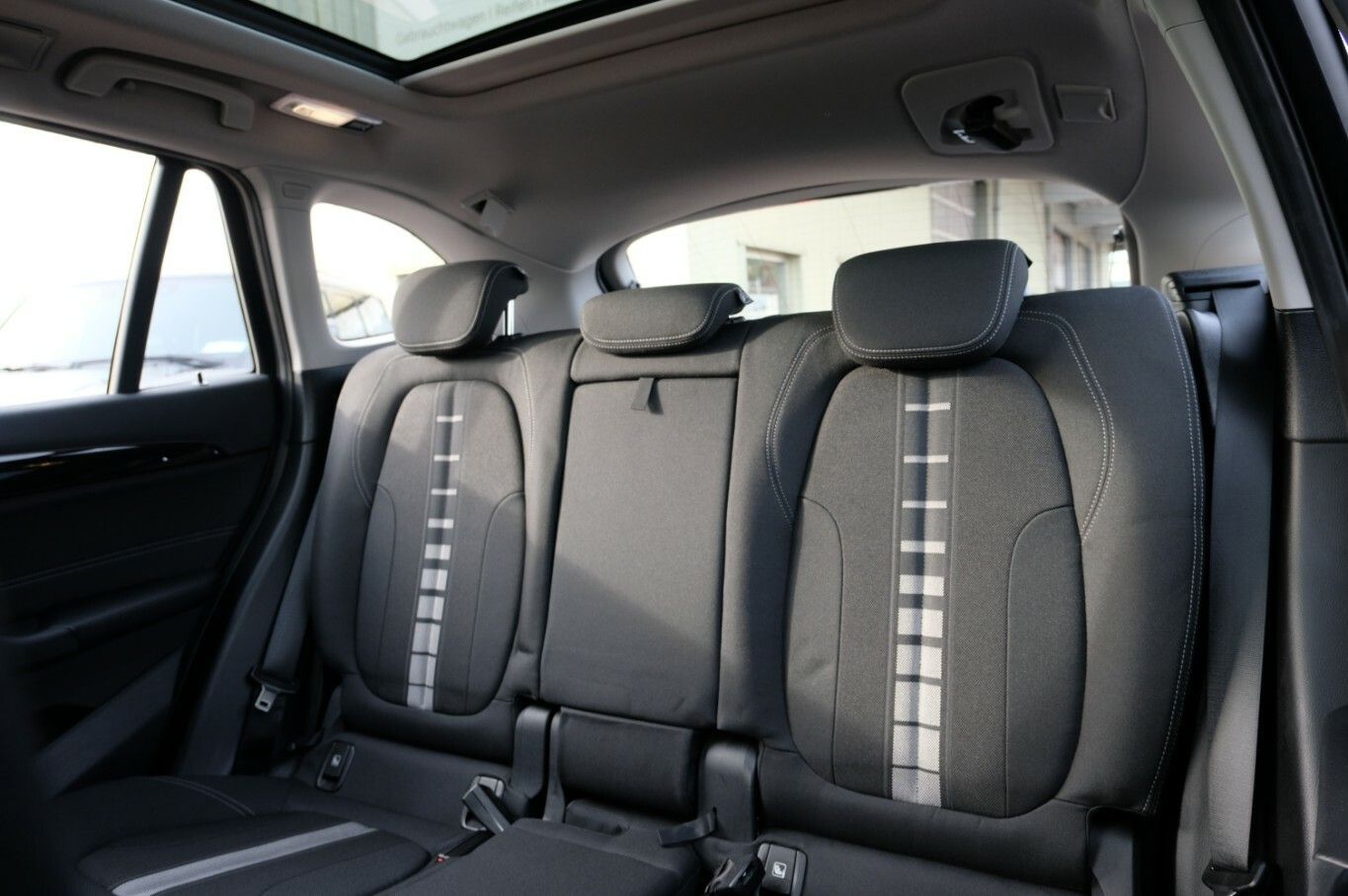 X1 sDrive 18 d Sport Line AHK Pano DDC