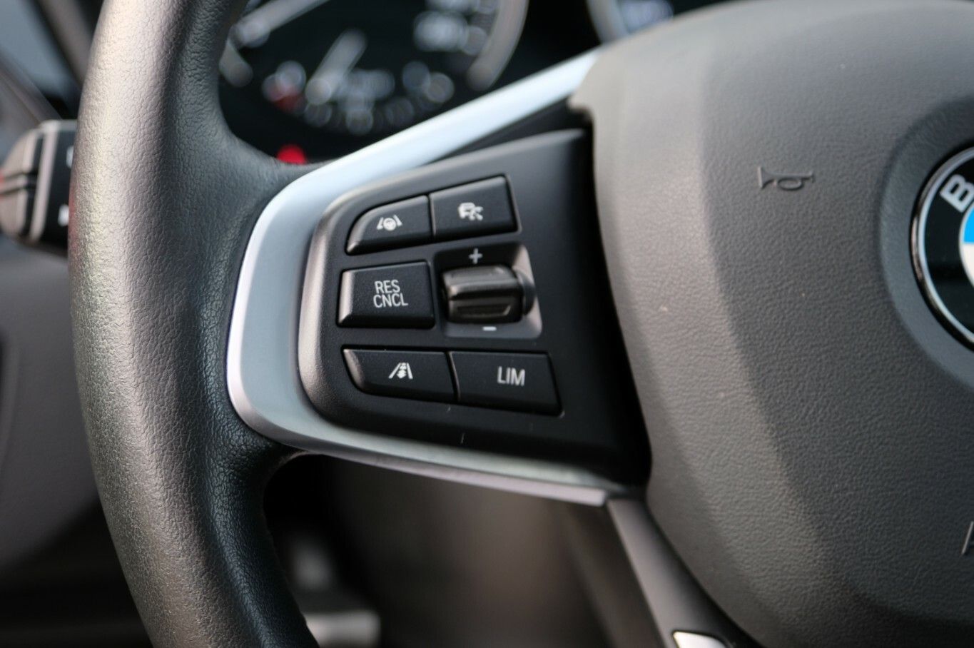 X1 sDrive 18 d Sport Line AHK Pano DDC