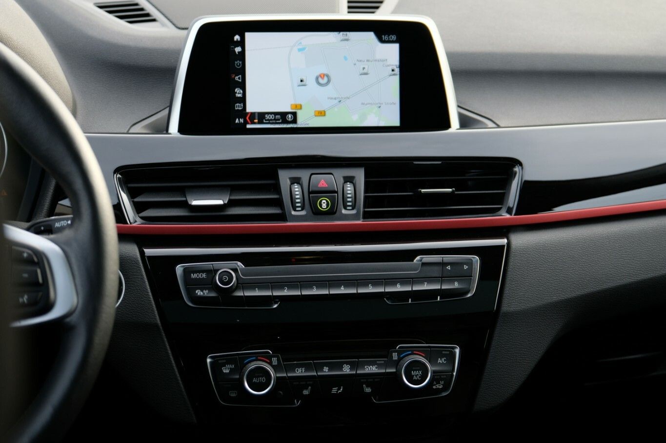 X1 sDrive 18 d Sport Line AHK Pano DDC